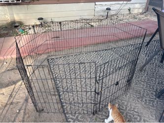 Dog playpen