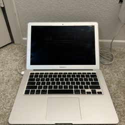 Apple MacBook Air Laptop Computer