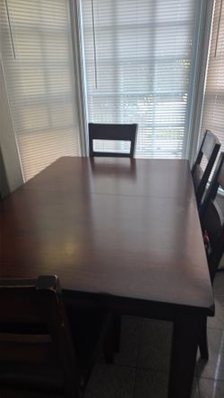 Comedor de 6 sillas