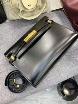 Classic Manhattan handmade leather bag Brand new and unused