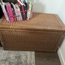 Wicker Hope chest 