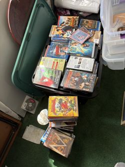 400+ Mix of DVDs And VHS Movies