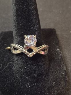 Rhinestone Silvertone Ring Sz 8 3/4