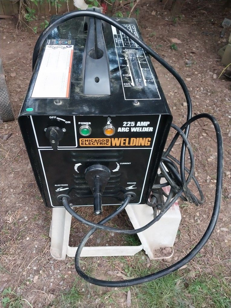 New Chicago Electric 225 AMP 240 Volt Stick Welder Located In Southmont North Carolina