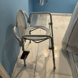 Drive Medical Steel Folding Bedside Commode