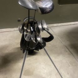 Golf Clubs 