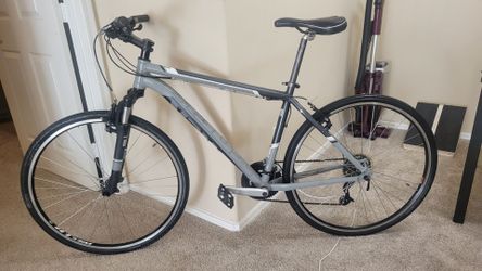 Trek Hybrid bike  " Gary Fisher edition"  size  large