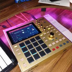Akai MPC One Gold Edition 