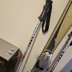Skis And ⛷️ Poles VOLKL GERMANY 🇩🇪 #movingout
