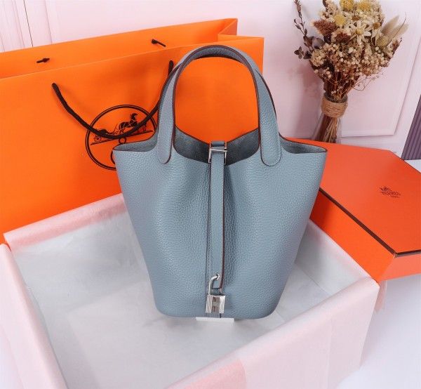 Linen blue bag