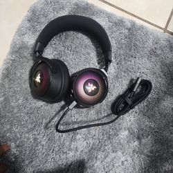 razer kraken v4 pro. 