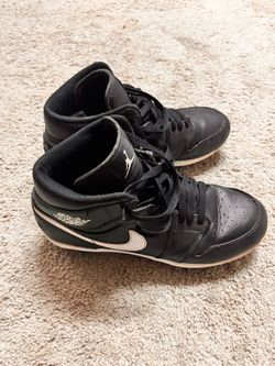 Nike Jordan 1 baseball cleats