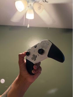 Xbox Elite 2 Controller