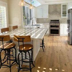 Bar Stools New in Original Packagings Set of 4 Featuring Adjustable Height and Swivel Function.