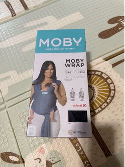 Moby baby wrap/carrier
