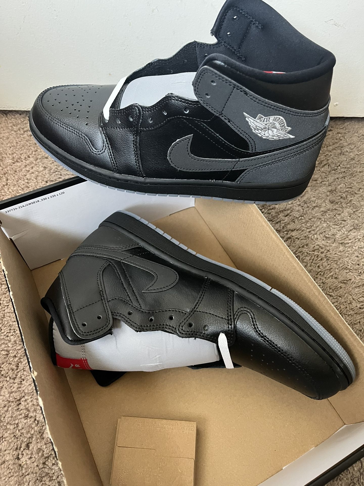 Jordan 1 Mid Sz 10M
