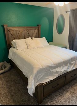 Bed frame & Mattress