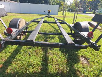 Lund boat trailer