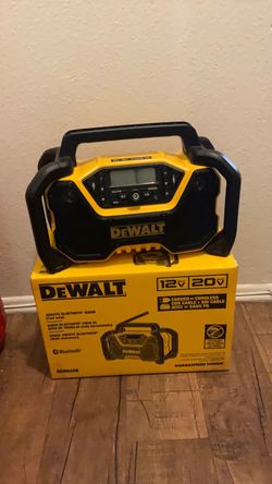 DEWALT Jobsite Bluetooth Radio 12V/20V