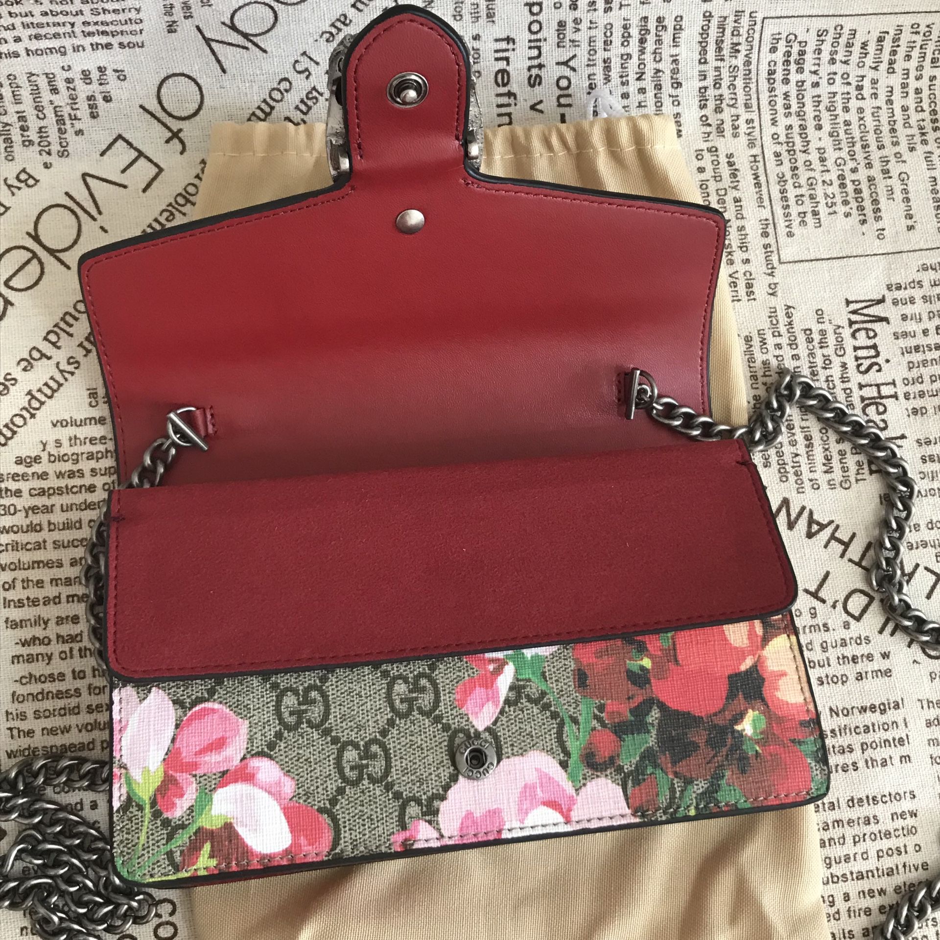 ❤️ Gucci painting Red Gradient bag canvas print GUO49