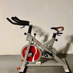 Sunny Health And Fitness Spin Bike