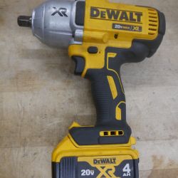 Dewalt DCF889 20v impact wrench & 4.0ah battery 888397-1