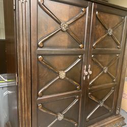 Dresser Two Pieces $70 