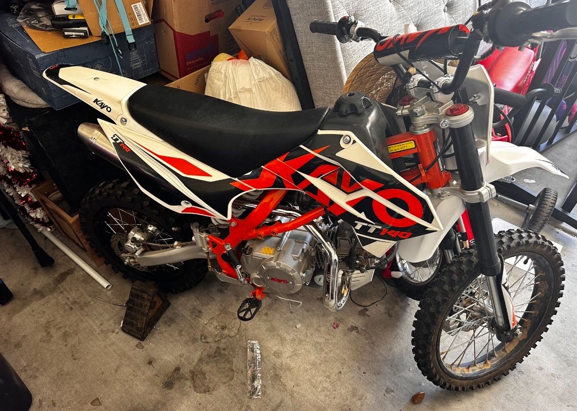 Dirtbike