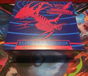 Darkness Ablaze Elite Trainer Box