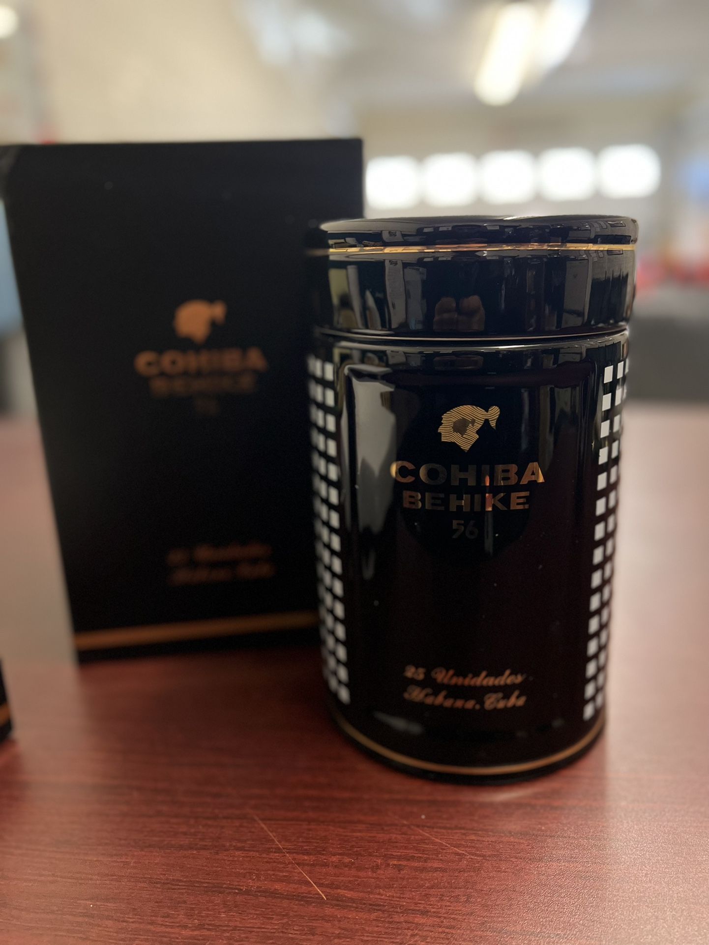 Behike 56 Jar