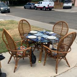 Heavy Rattan 4 Chair Dining Table With Glass Top 