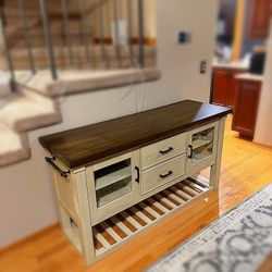 Bayside Furnishings Kitchen Island 60”