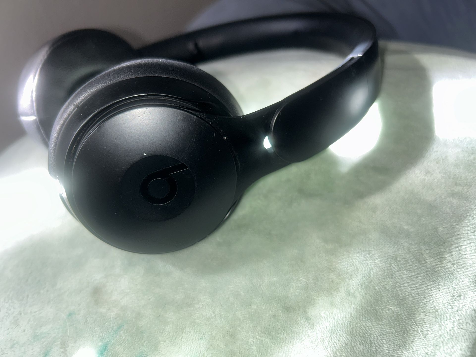 Beats Wireless Headphoness