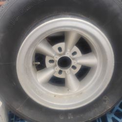 Set Of Two Wheels With A Spare Wheel Universal 5 On 4 ¾ And 4½