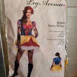 Rebel Snow White Costume