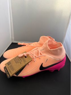 Nike Phantom Luna size 11