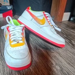 Nike low Top Weiss