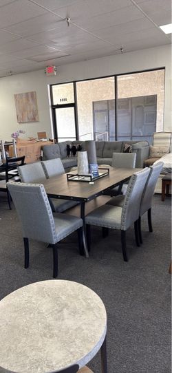 Dining Table Set with 6 Upholstered Chairs