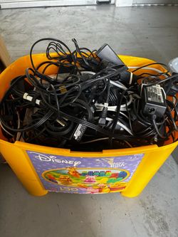 Laptop chargers (note not selling as a lot)
