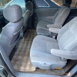 Toyota Sienna 2002 150k Miles