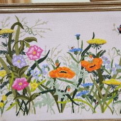 Beautiful  Vintage Embroidery ,Country Garden Picture.