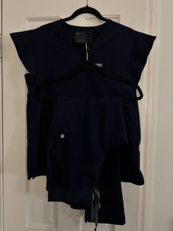 FIGS Medium Petite Scrub set And Med Jumpsuit