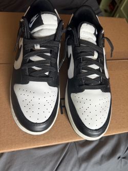 Nike Dunk Low Black and White Sneakers 10.5 men’s
