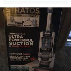 Shark Stratos Vacuum 