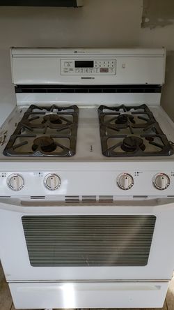 Gas stove
