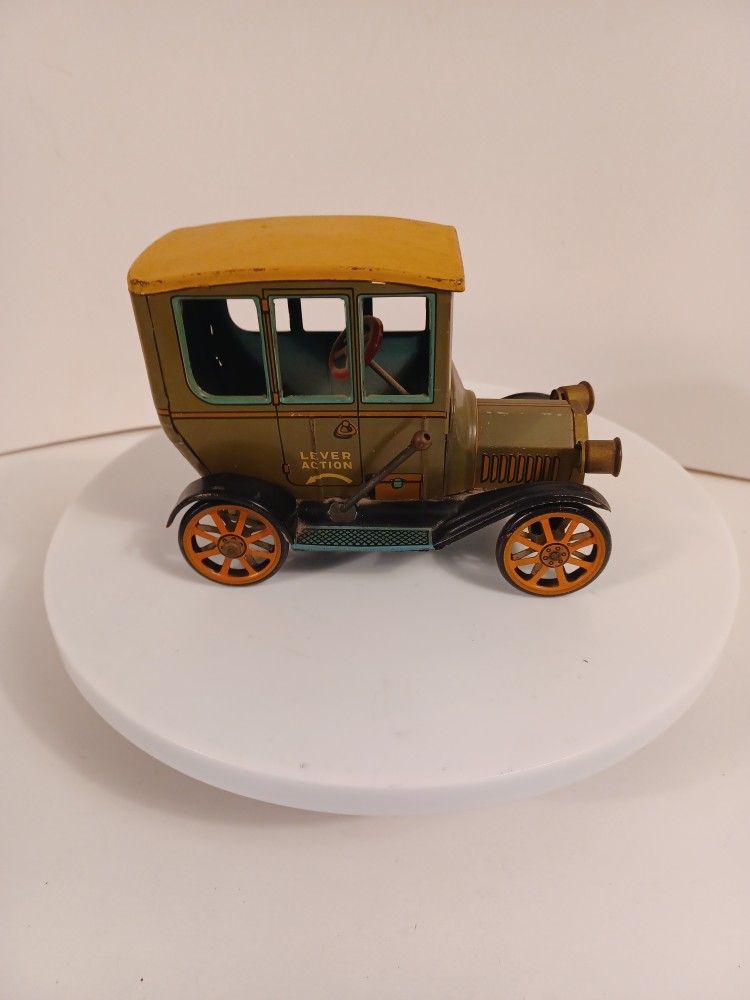 1950's Lever Action Sedan Car Toy