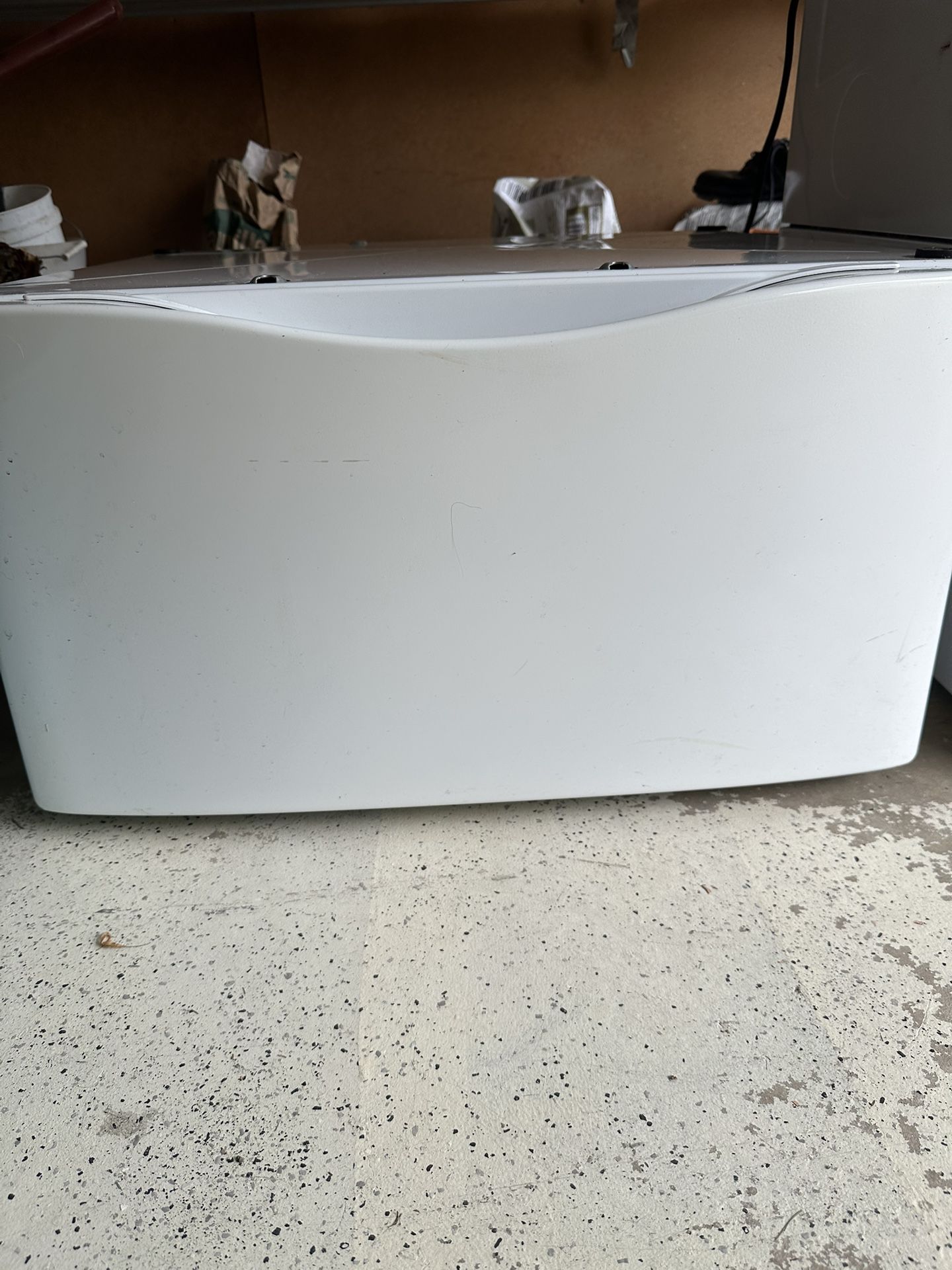 Whirlpool washer pedestal