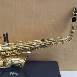 Mendini Alto Sax With Case