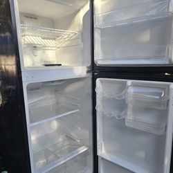 Magic Chef Refrigerator 