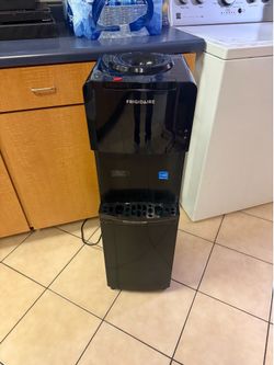 Frigidaire Hot & Cold Water Dispenser – Excellent Condition